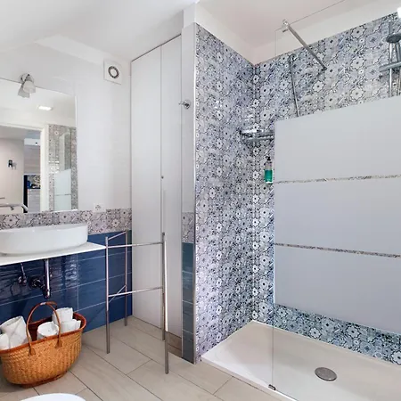 בית הארחה Yourhome - Jolly Aranci סורנטו