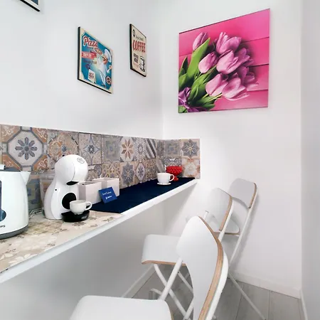 Yourhome - Jolly Aranci 3* סורנטו